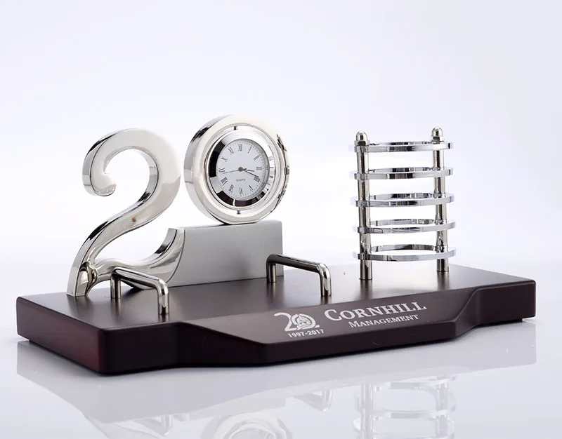 часы настольные для пожилых