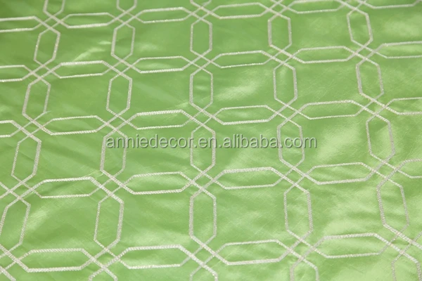 Fancy moroccan shape embroidery taffeta wedding table cloth