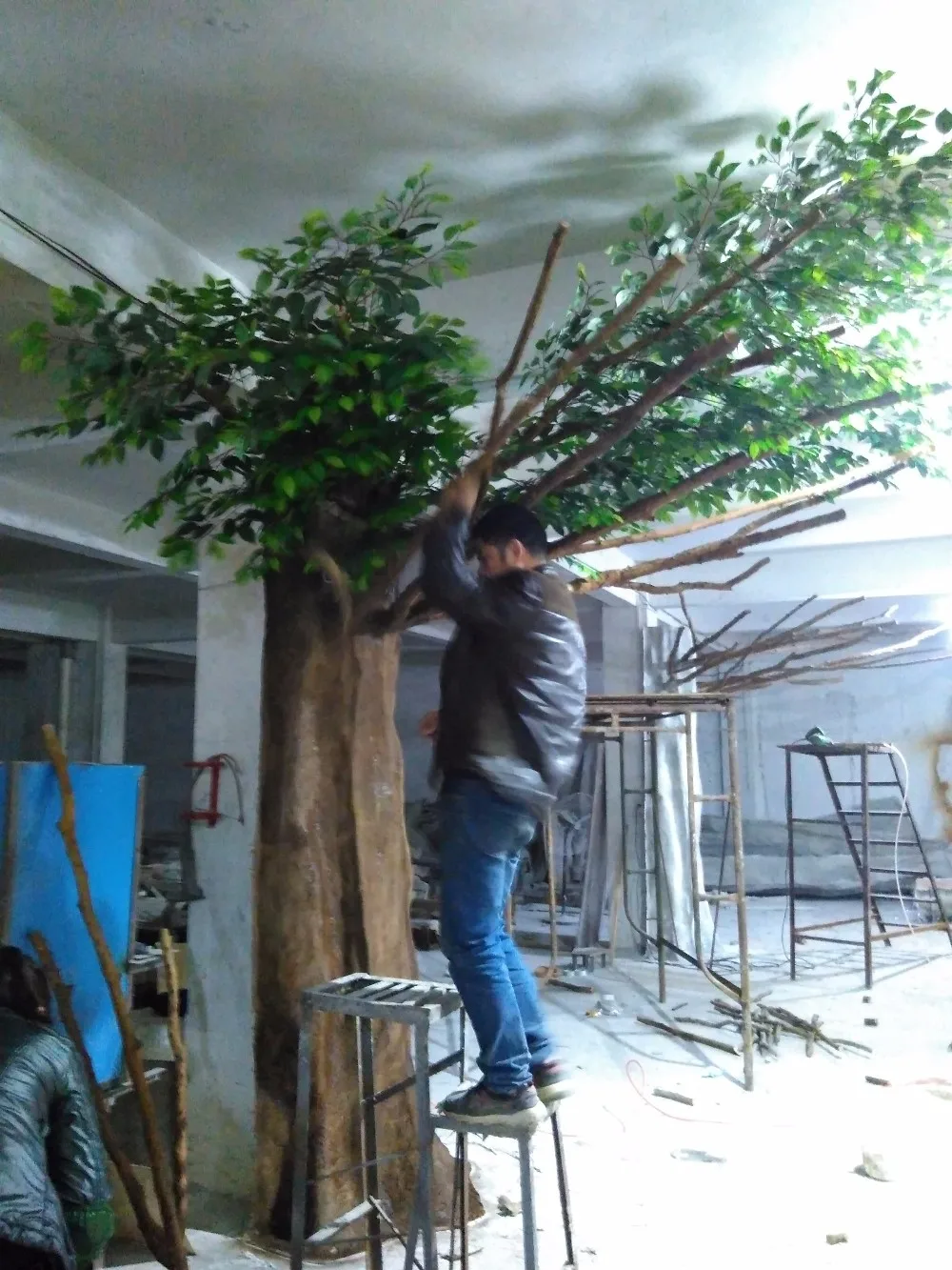 Stby43 Half Tree Leaning Against The Wall Decorative Trees Artificial Ficus Tree Fiberglass For