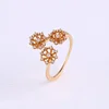 C210072-12018 Xuping Jewelry18k Gold Color Plated Jewelry Rings Lotus Type Claw Inlay Crystal Women Wedding Ring