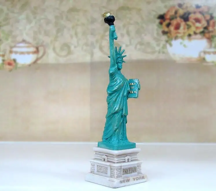 Customizable size American Regional Feature Resin Material Statue of Liberty Figurine