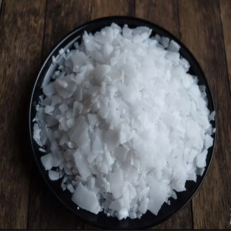 Caustic Soda Flakes 99% / NaOH Flakes Industrial Grade / Sodium Hydroxide Flakes 99%