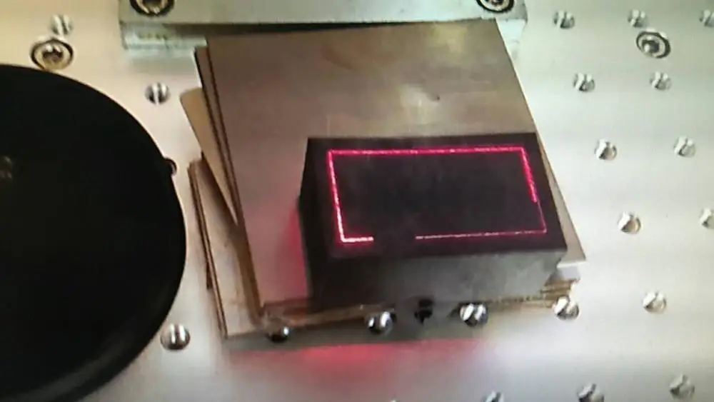 china supplier fiber laser marking machine writing metal