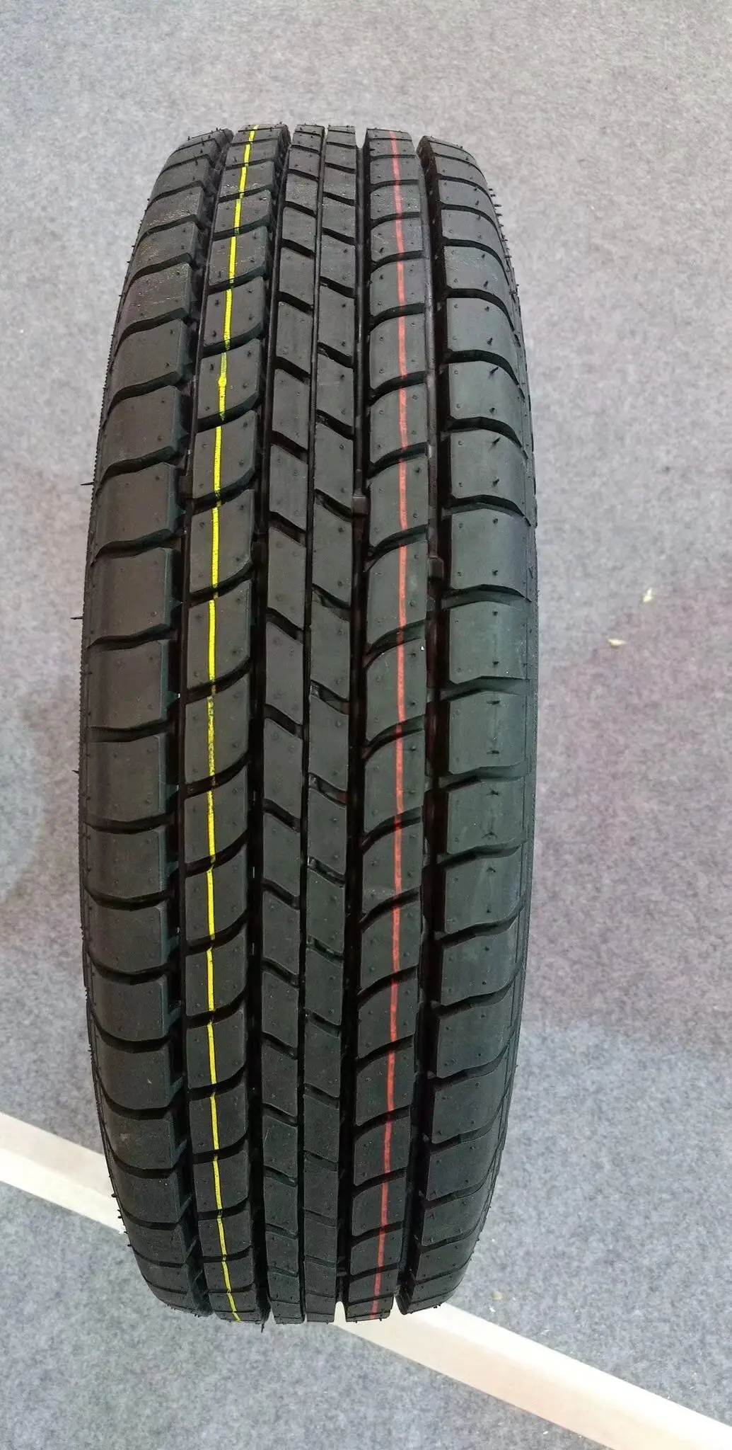 Qingdao Tire Factory New Pcr Car Tyre 145/70r12 205/70r14 195/70r14 185