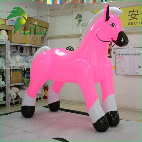 Хорс белгород. Лошадка розовый. Игрушка розовая лошадь из коробки. Советская резиновая розовая лошадка. Конь резиновый мультяшные.