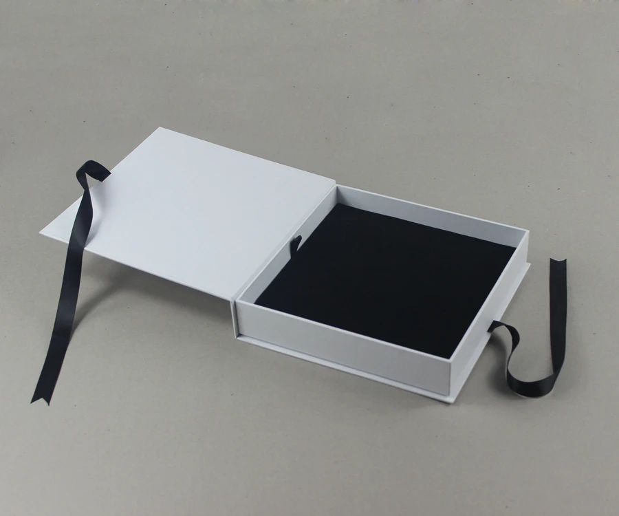 box (23).JPG