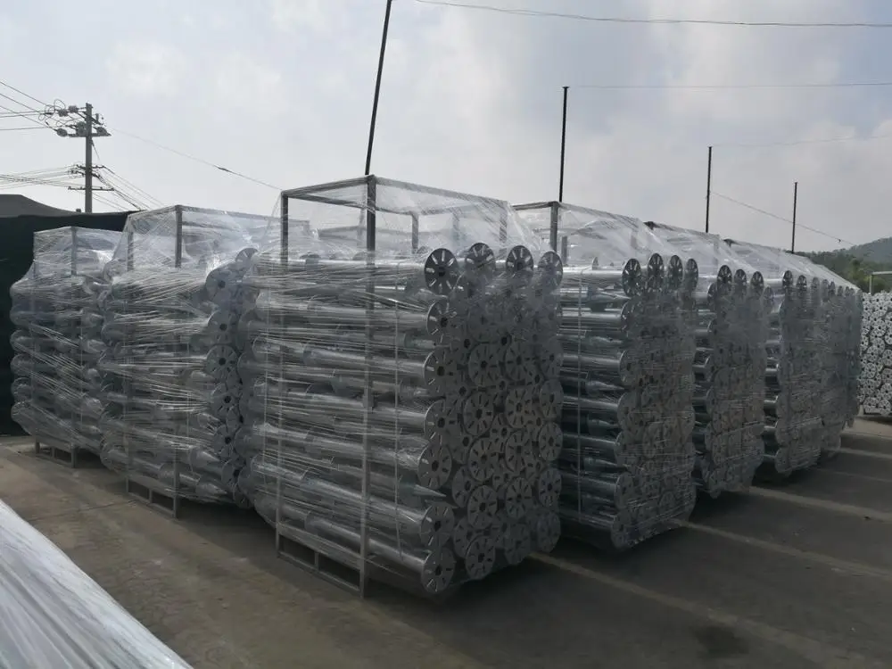 Ground screw