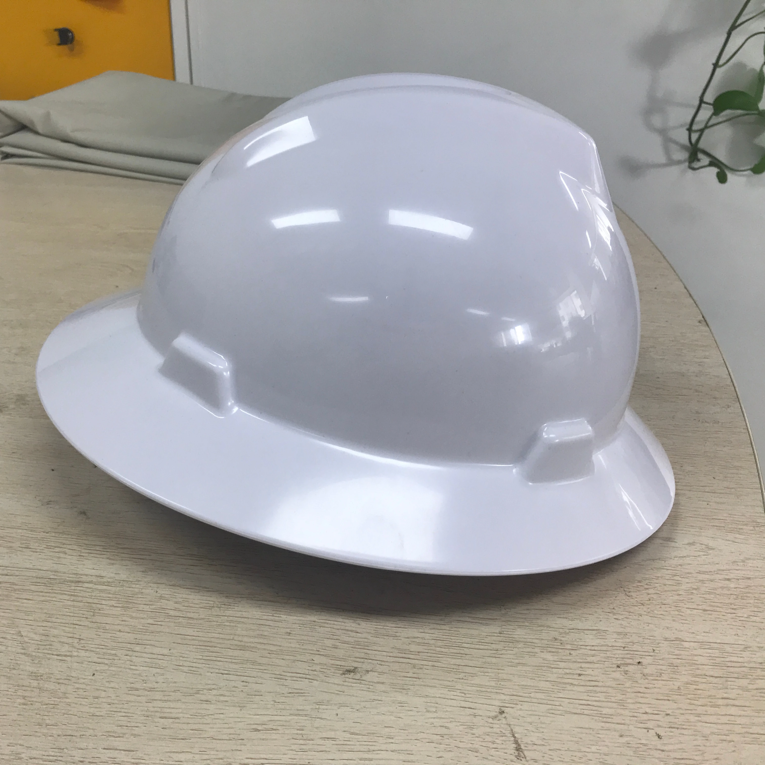 V Guard Full Brim Hard Hats Pe White Hard Hat Ansi Standard - Buy Full ...