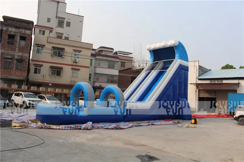 Inflatable Wet Slide
