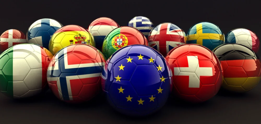 Футбольный мяч со странами. Футбол флаги стран. Футбольный мяч чемпионата Европы. Мячи с флагами разных стран.