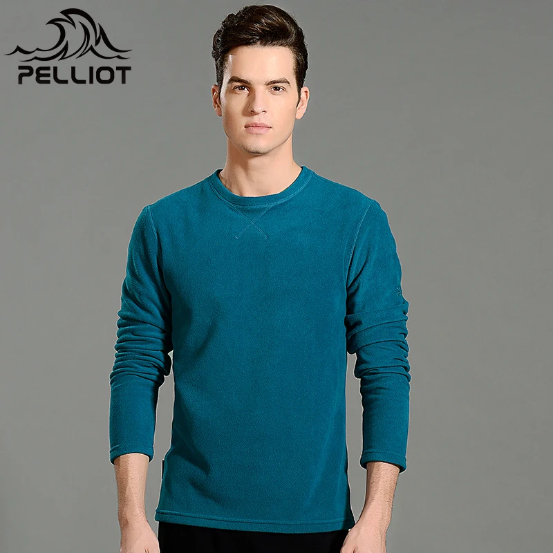 11631001-Peacock blue