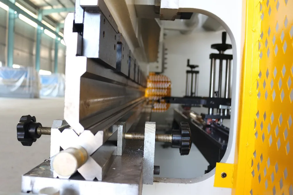Nc Press Brake Hydraulic Bending Machine Sheet Metal Forming Dies Press