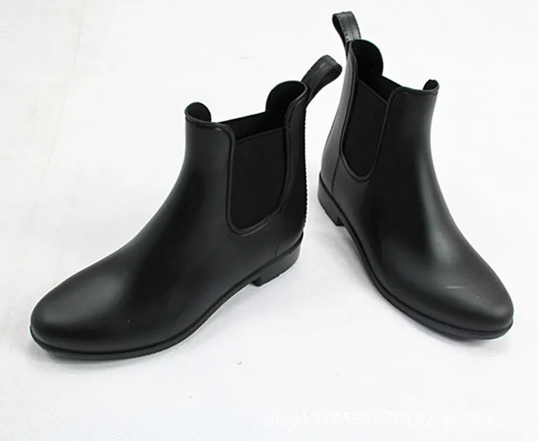 black ankle rain booties