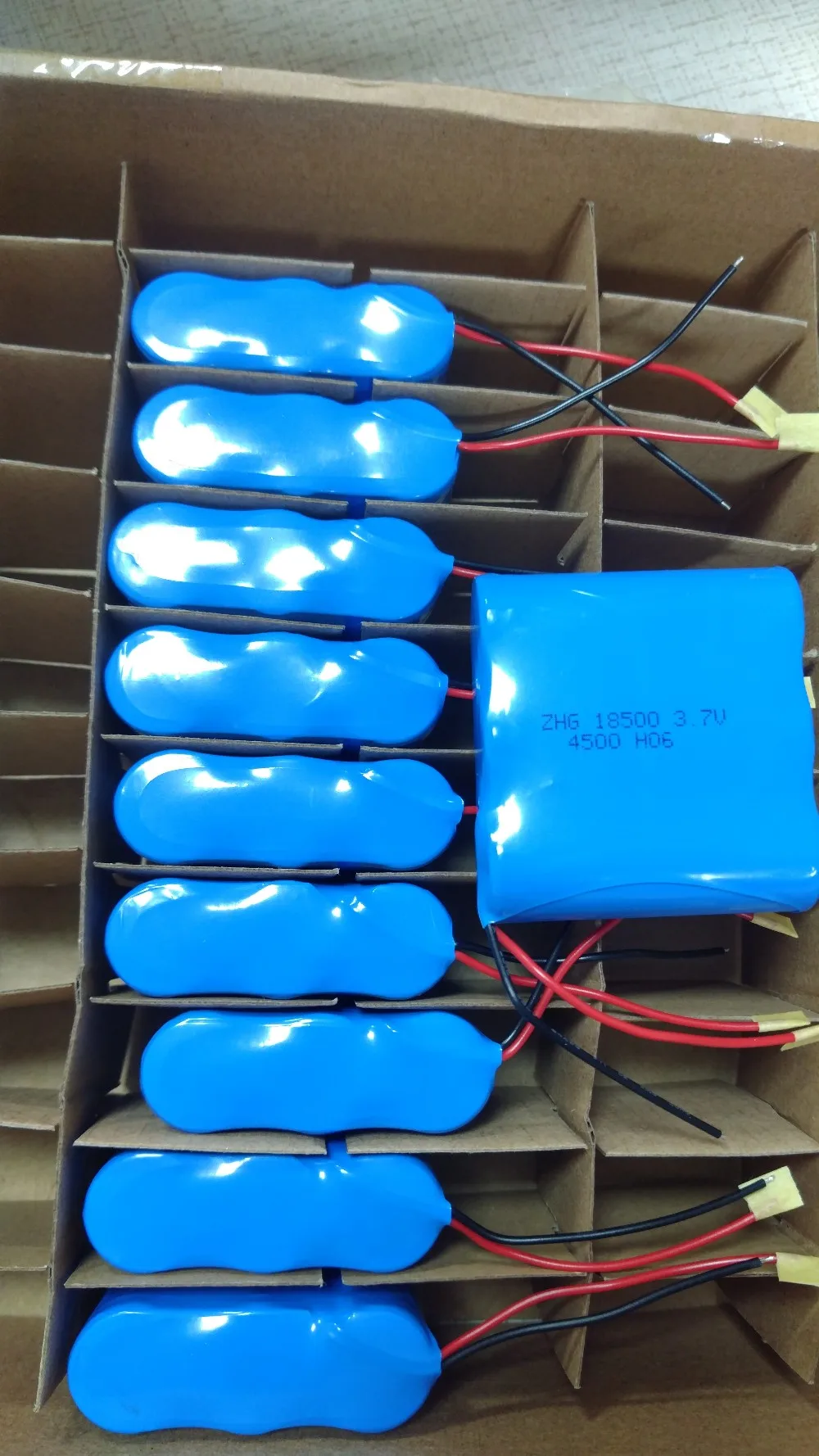 1p2s 7.4v 충전식 리튬 배터리 18650 리튬 이온 배터리 팩 Buy 리튬 이온 배터리,리튬 이온 배터리 7.4 볼트