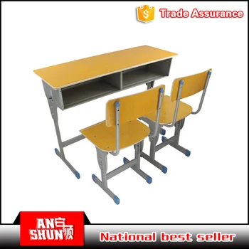 desks larger