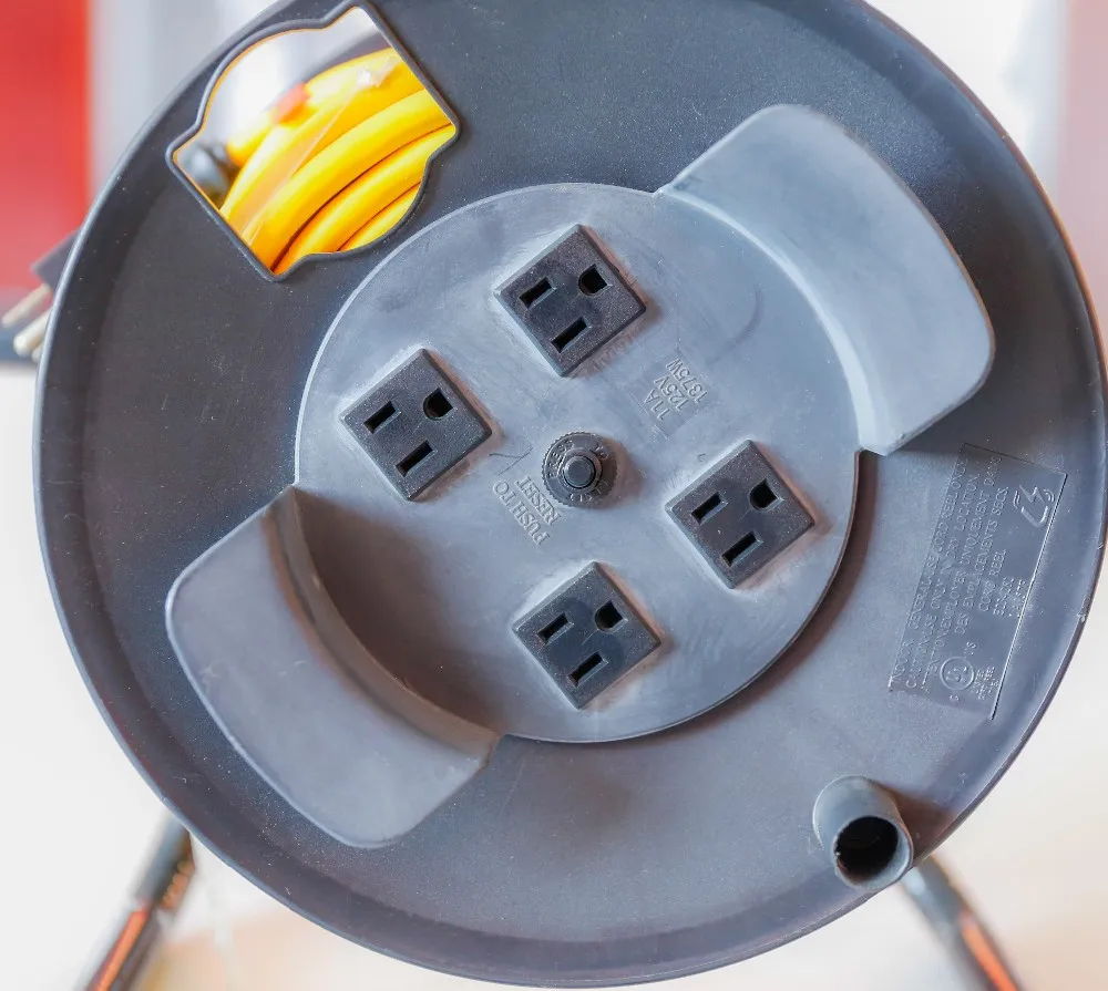 Cord Reel Schuko Autorewind Cable Reel Europe Schuko Power Cable