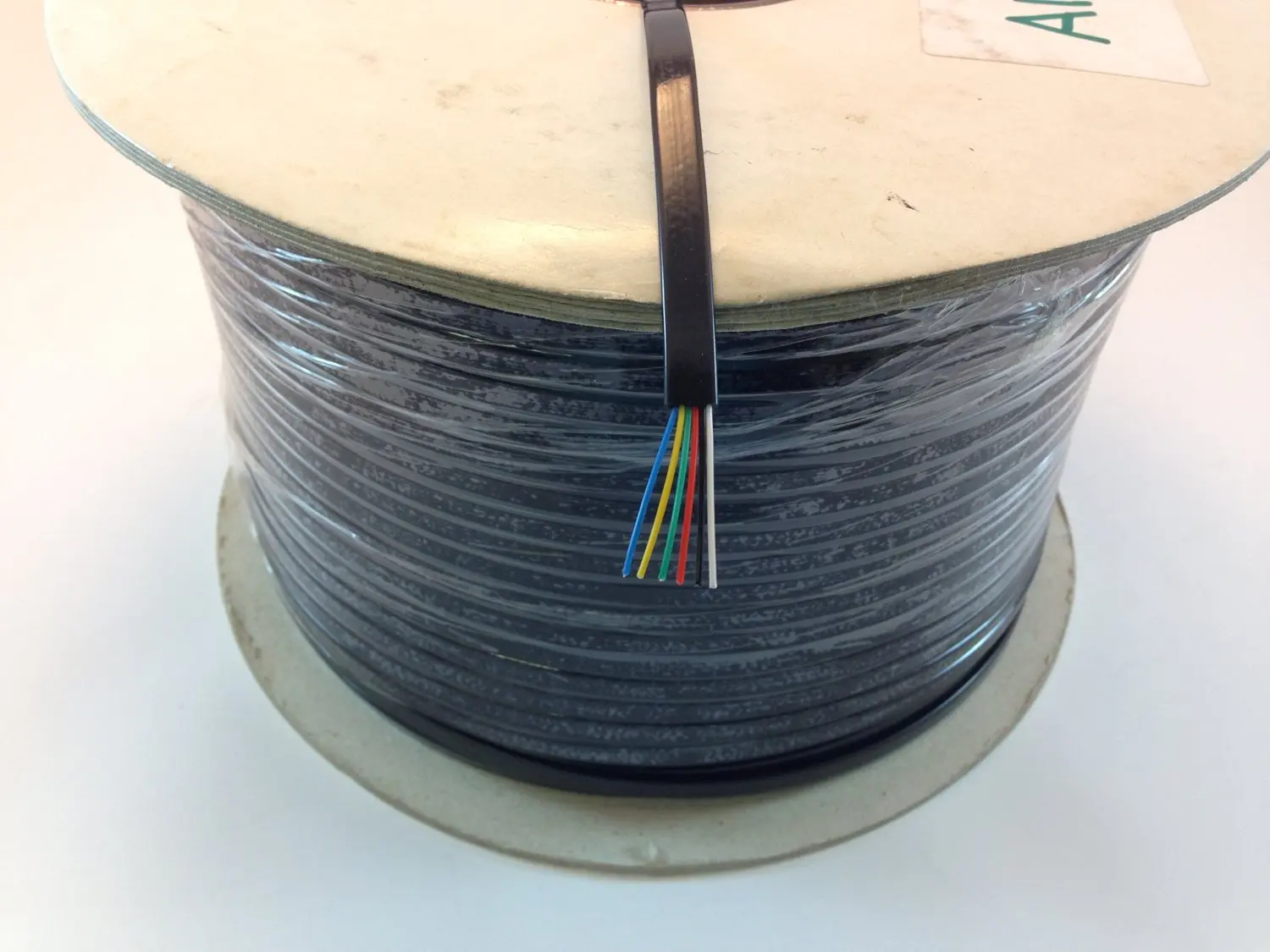 Vixen Horns Hidden Flat Wire – 25 FT 16 Gauge 4-Conductor Paintable Cable For Speakers, Doorbell, LEDs