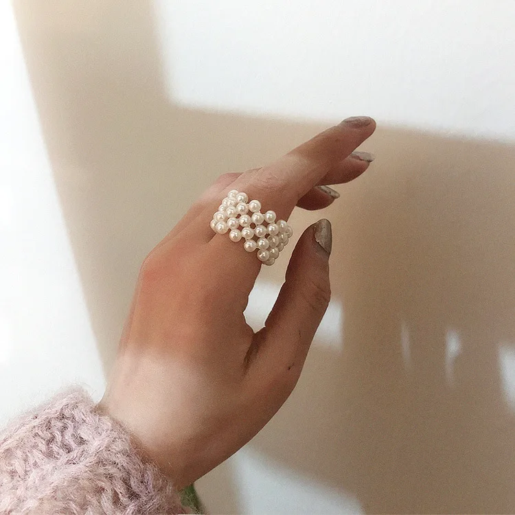Wholesale Instagram Fashion New Arrived Handmade Custom Plastic Jewelry Korean Braided Pearl Ring For Women