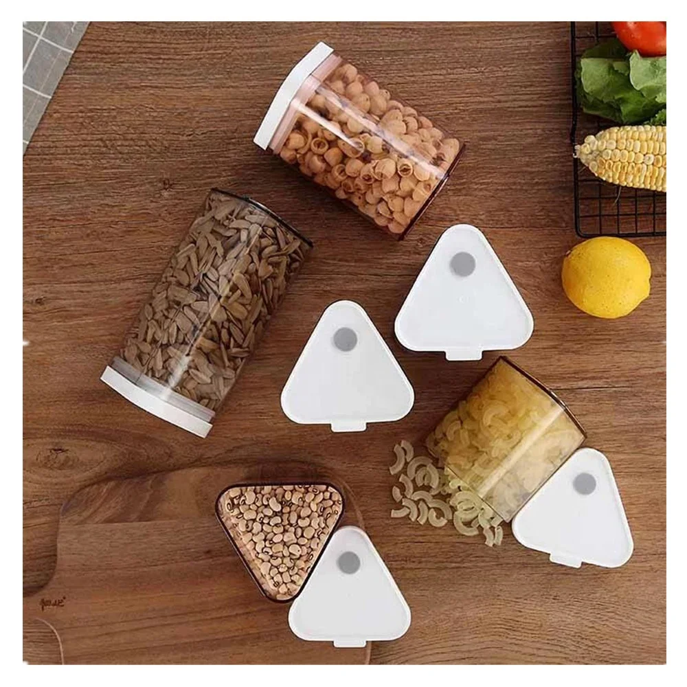 2019 New Style 450ml Triangle Shape Airtight Seal Plastic Food Storage