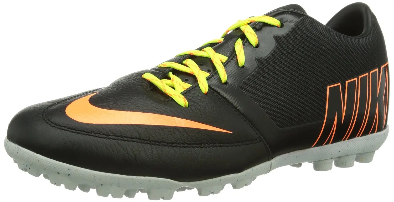 nike soccer shoes turf