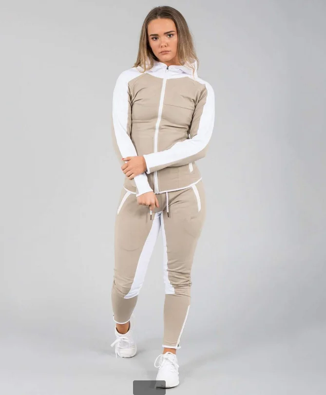 women's gym tracksuit