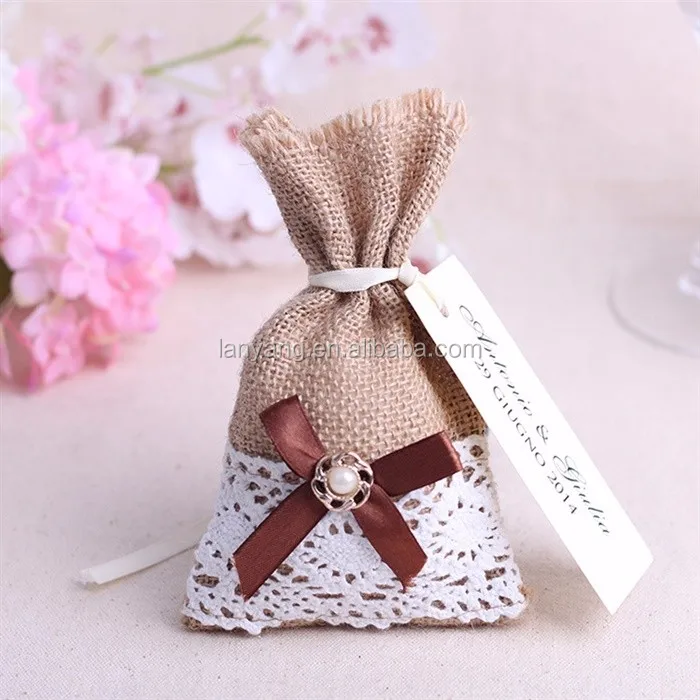 Rustic Wedding Gift Favor Bags With Lace And Bow Burlap Jute Rustic Wedding Gift Favor Bags With