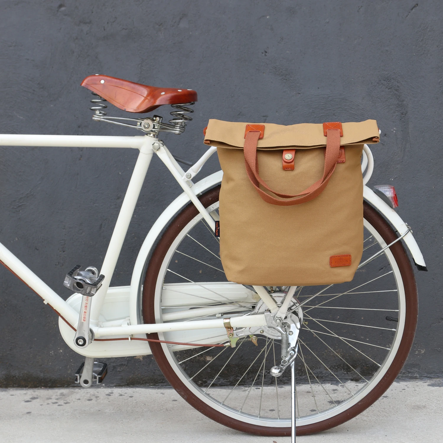 新的各种颜色防水帆布自行车 pannier 马鞍包