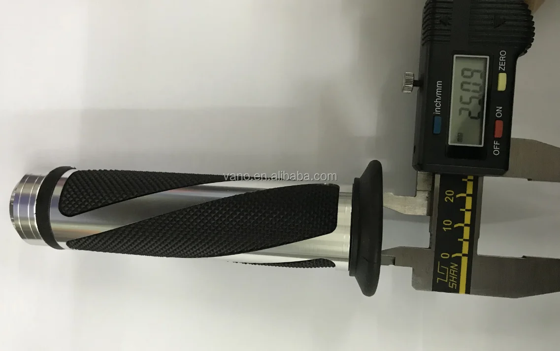 Motorcycle Rubber Aluminum handle grip with 25MM diameter