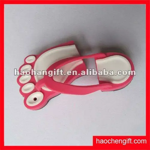 Foot customer shape 3D rubber pvc U disk/4GB disk