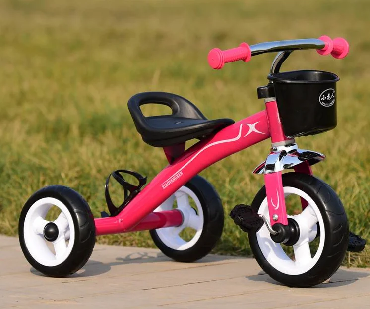 triciclo de metal para niños