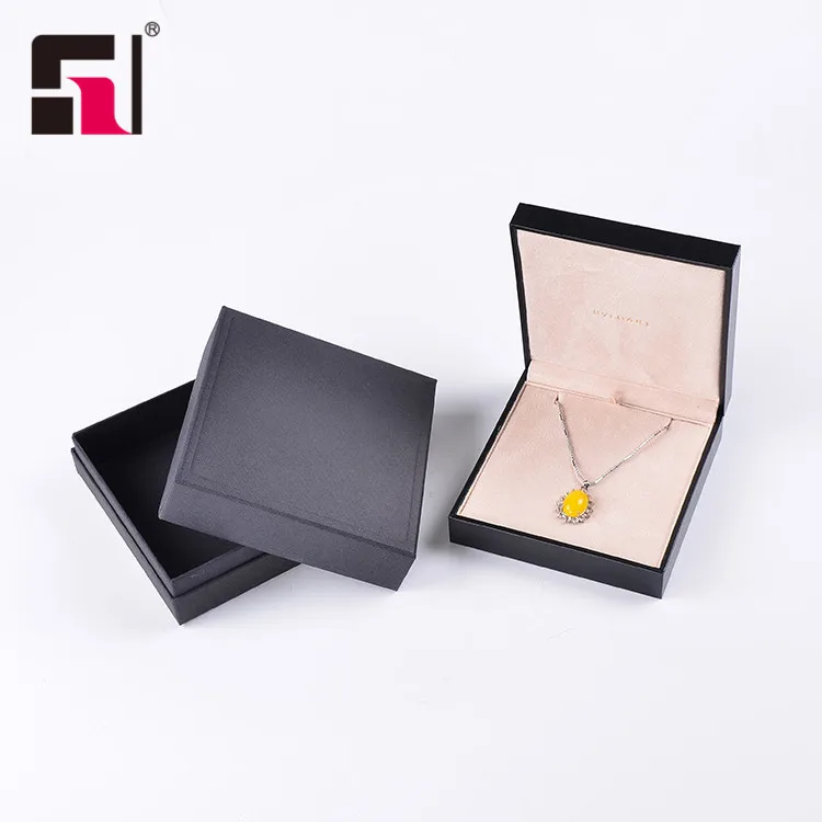 black leatherette ring box