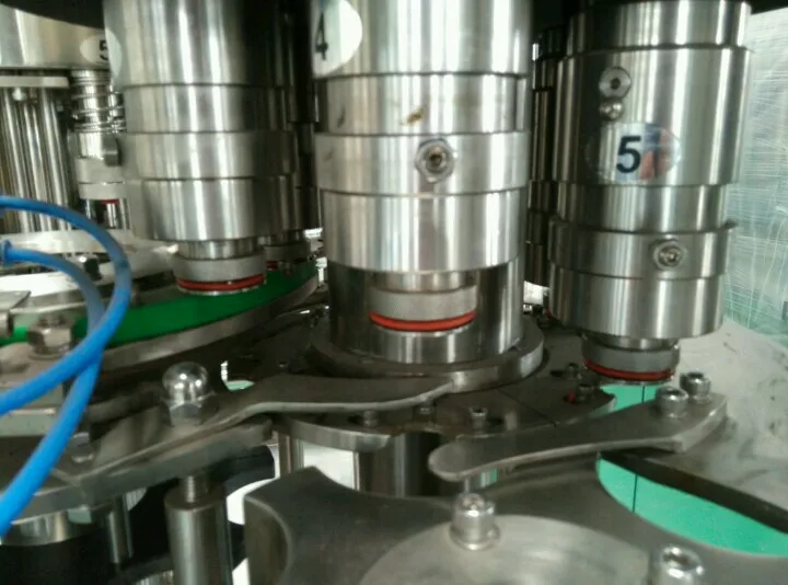 high quality small scale pure water filling mechinery/bottling equipment price