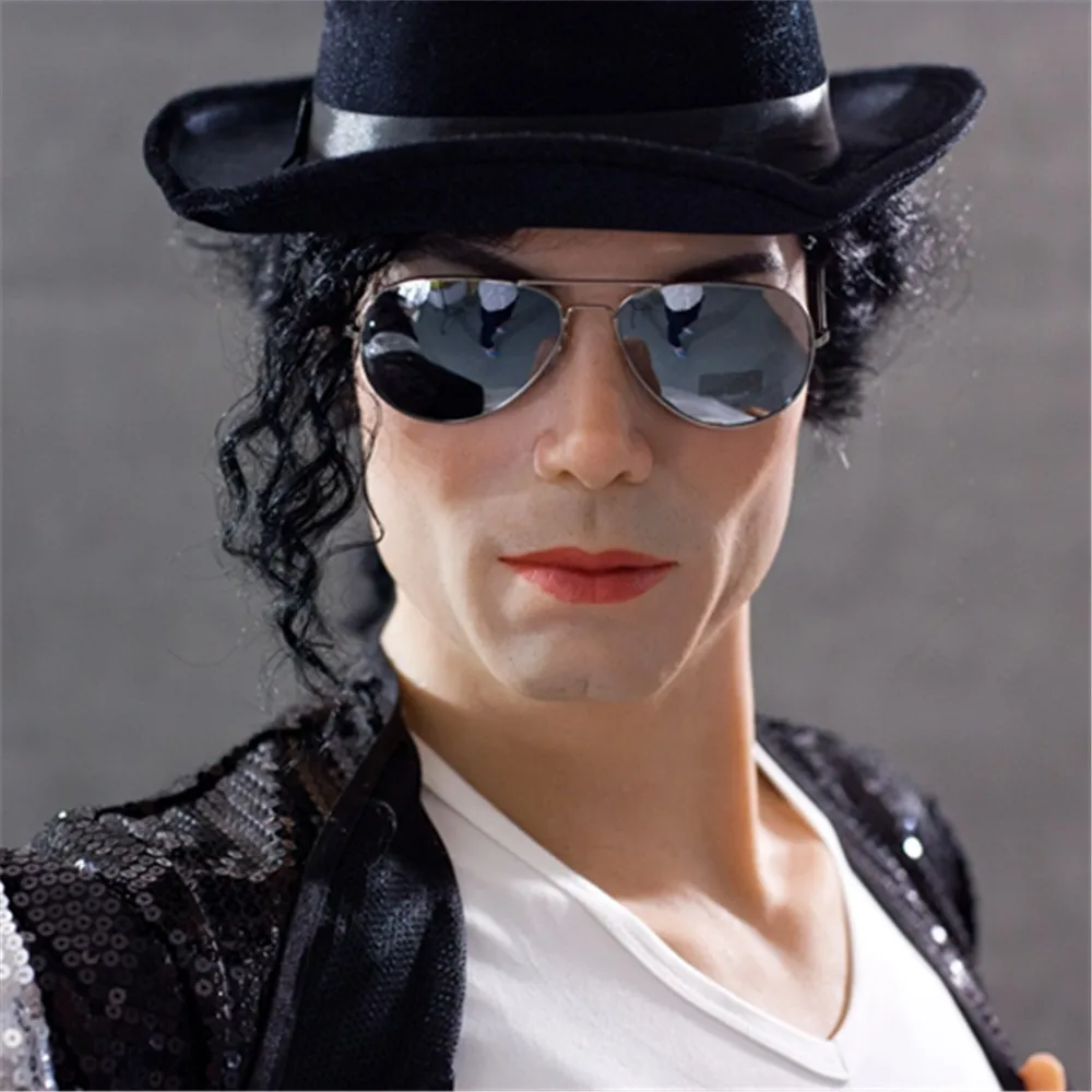 figure michael jackson