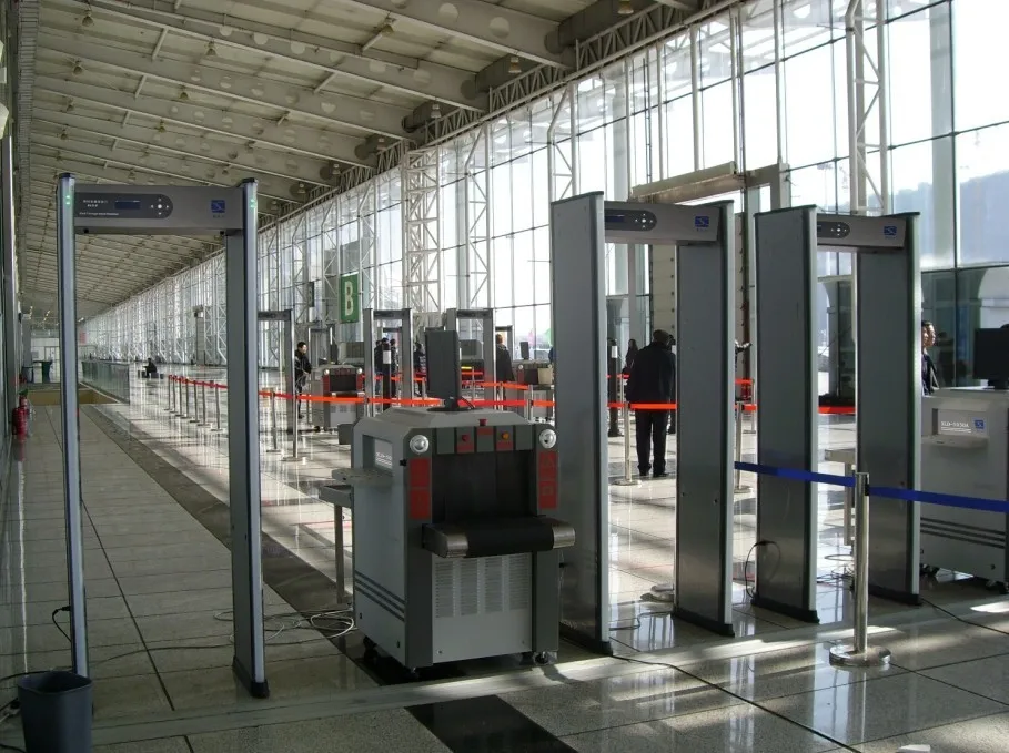 33 ZONES security door frame walk through metal detector gate for airport