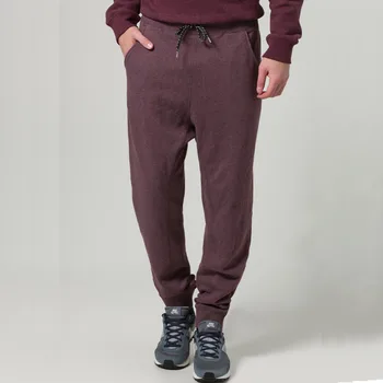 loose jogging pants