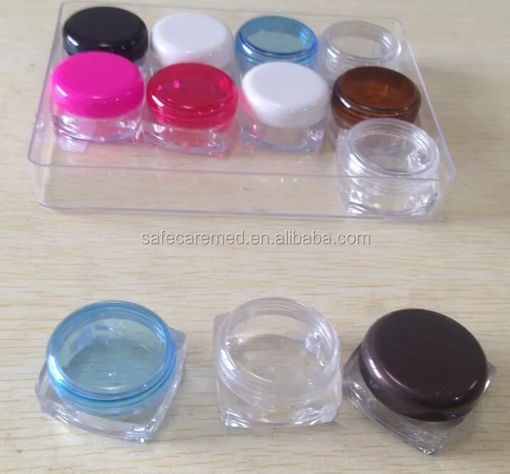 small clear plastic tubs