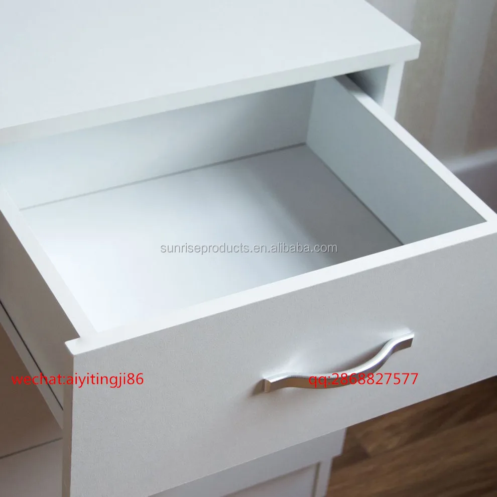 WHITE CHEST DRAWERS 4.jpg