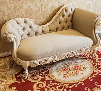 Exquisite Italian Style Reproduction Victorian Design Fancy Chaise