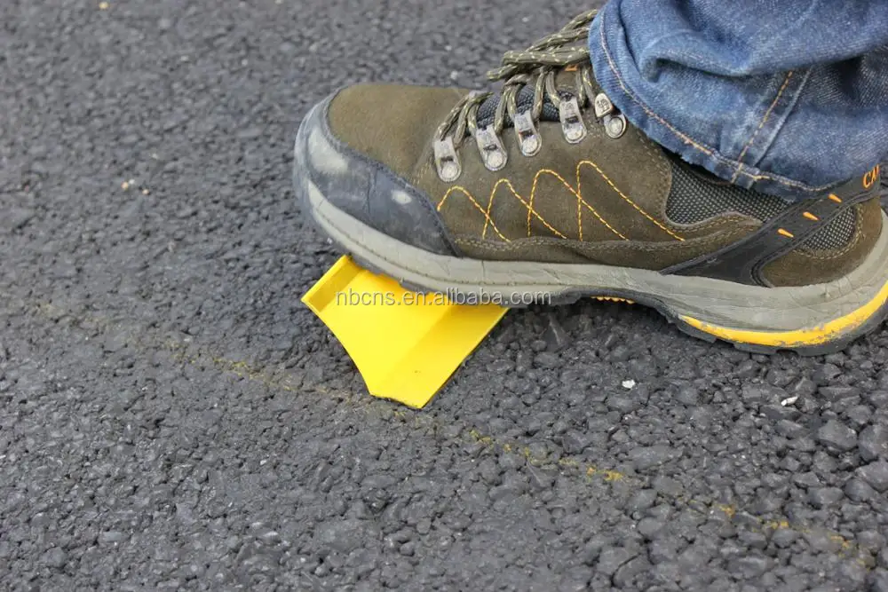 Short-term Temporary Pavement Marker - Buy Pavement Marker,Temporary ...