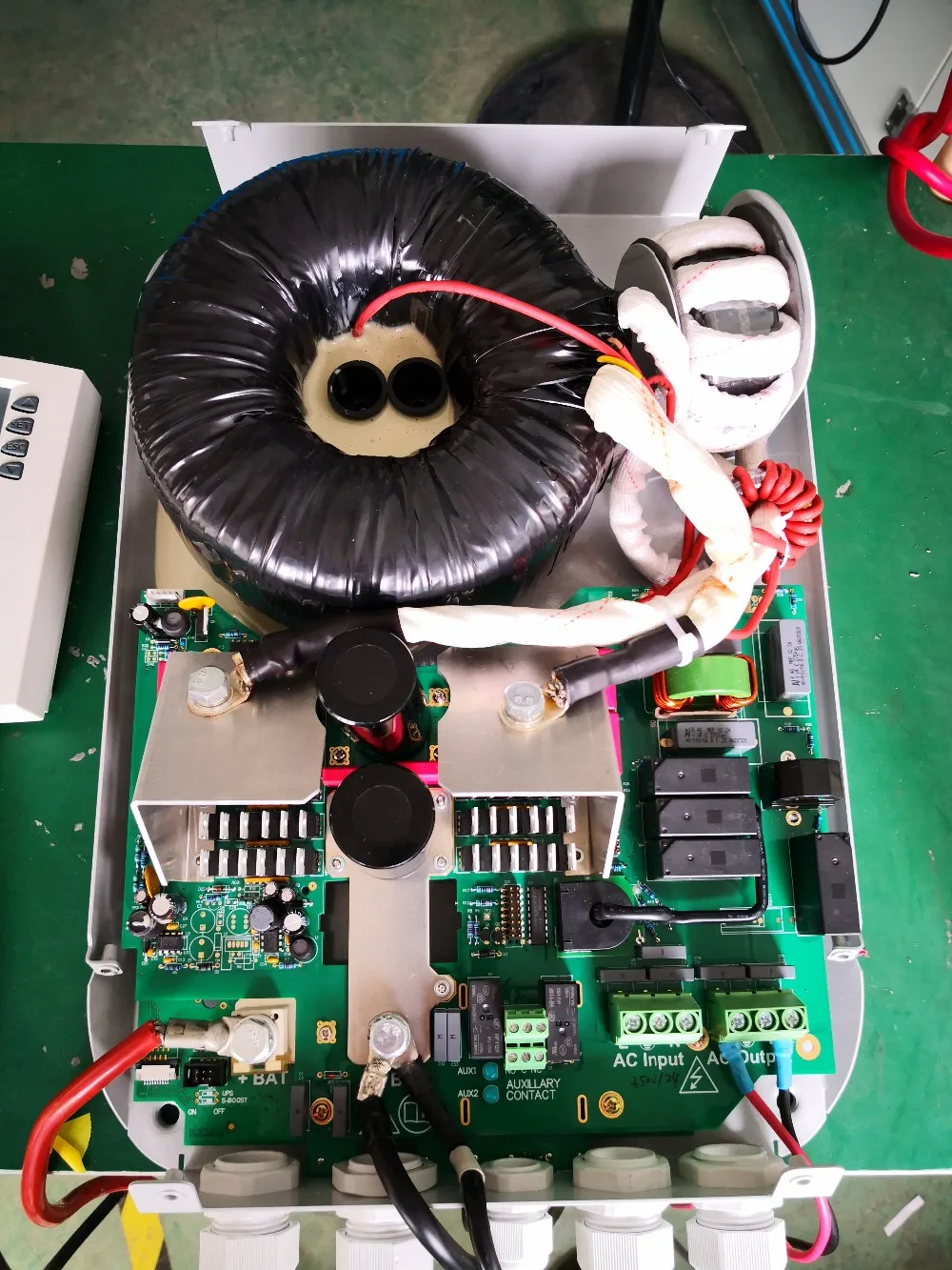 3kw 逆变器 24vdc 220vac 3000 w 离网太阳能逆变器