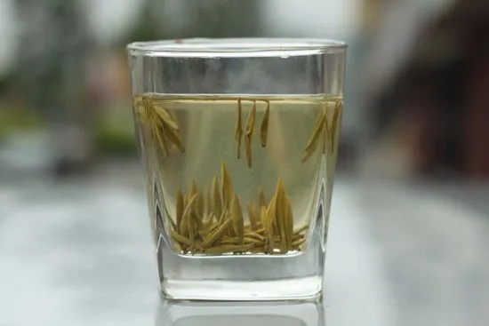 Chinese green tea Mengding huangya tea yellow bud tea - 4uTea | 4uTea.com