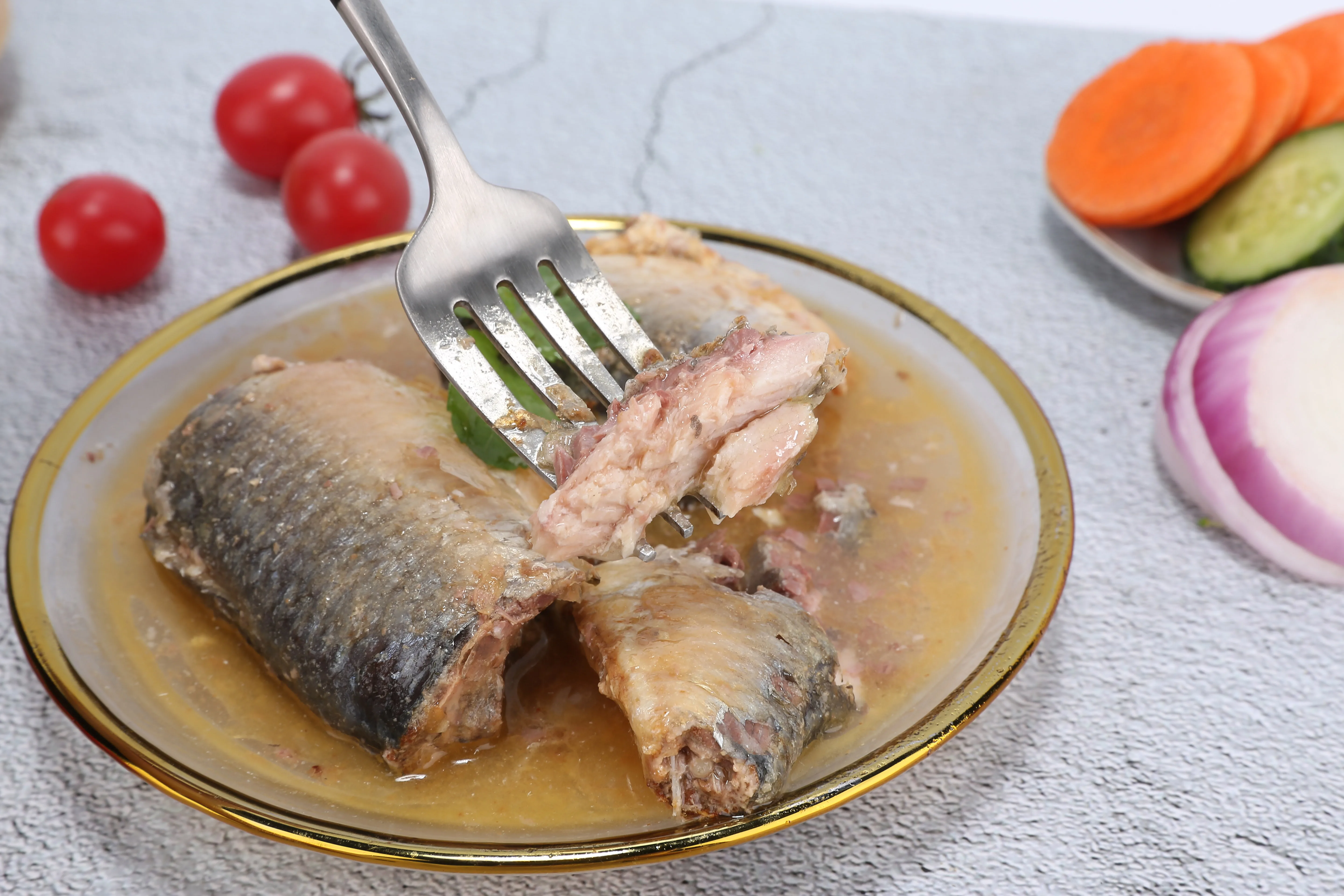 425 克蔬菜油罐头沙丁鱼