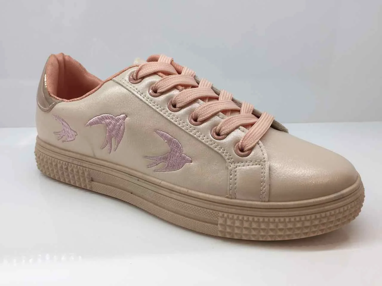 Over Ten Years Experience Lining Material Canvas Rubber Soles For Shoes