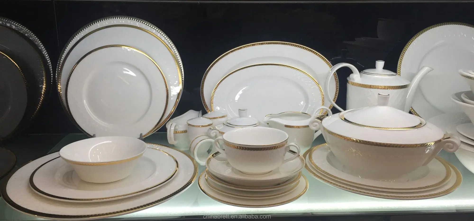 Dubai Ceramic Gold Rim Soup Bowl With Handles And Saucer