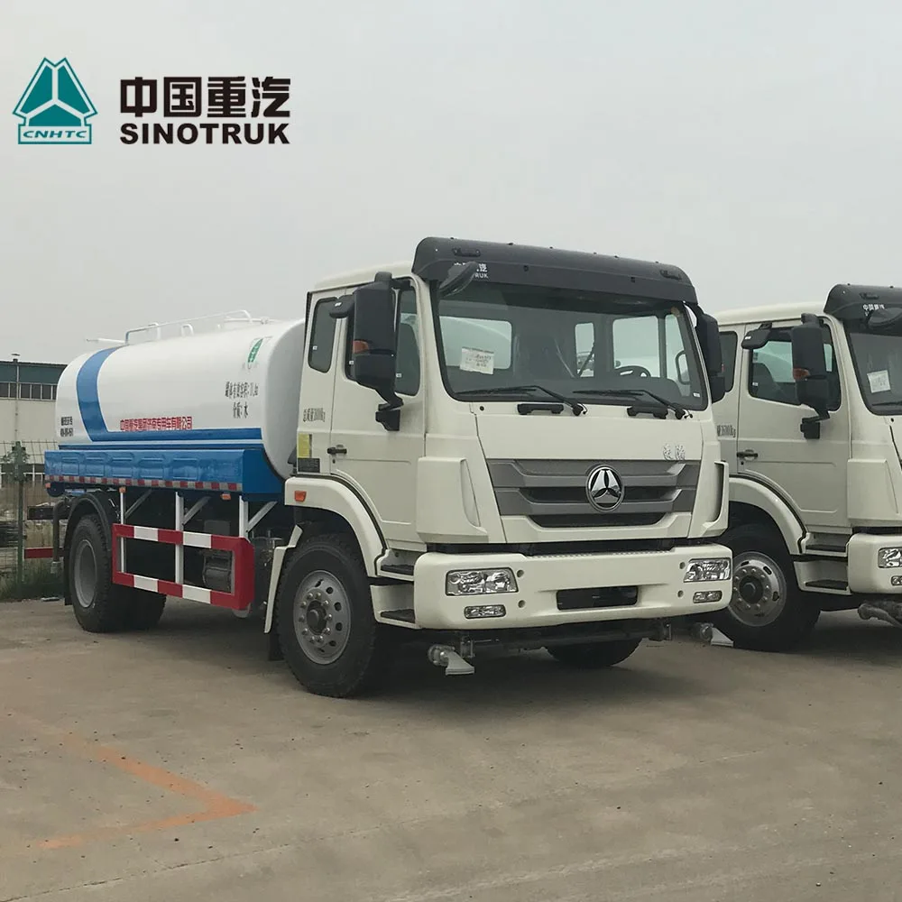SINOTRUK 6 wheeler 5000 10000 liters howo water tank truck price