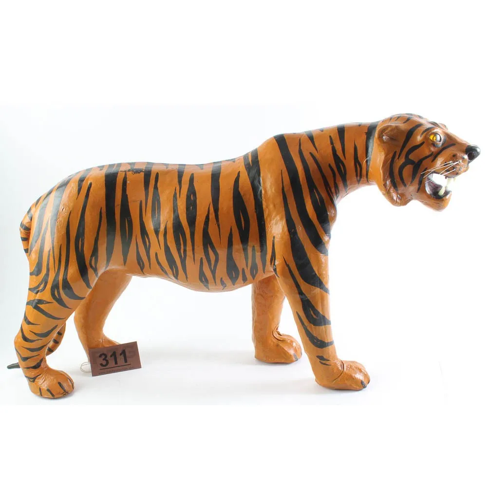 Directly Factory Supplies Resin Animal Figurines Of Tiger - Buy Resin ...