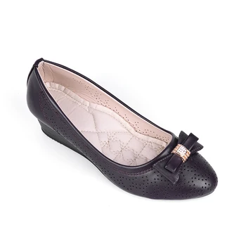 womens low heel work shoes