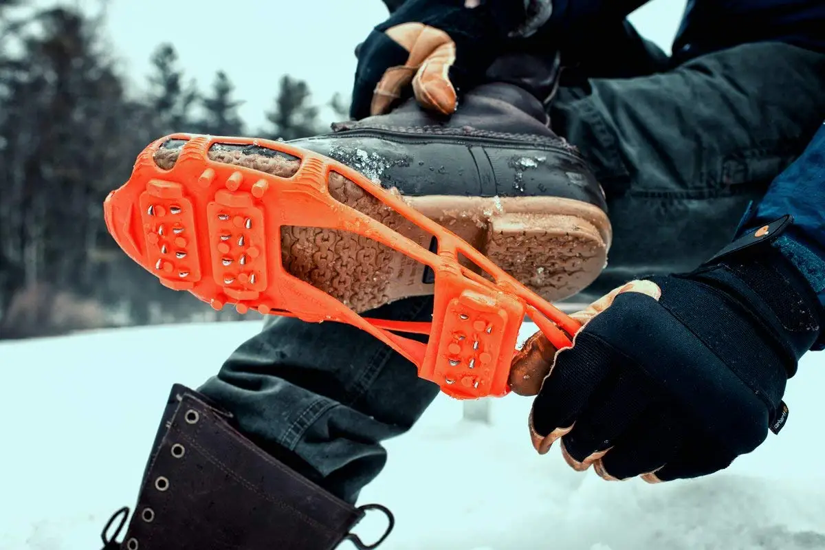 New Ice Snow Shoes Crampon Non-slip Spikes for Climbing Hiking Walking Outd...