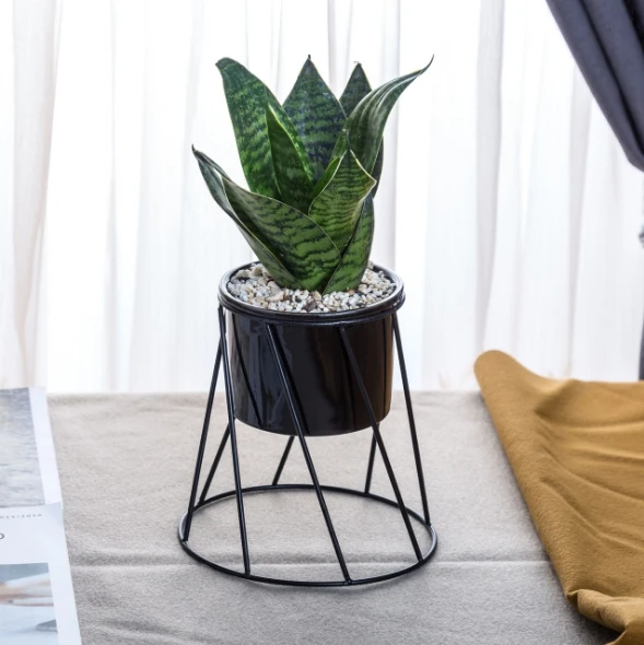 Nordic flower pot (5).jpg