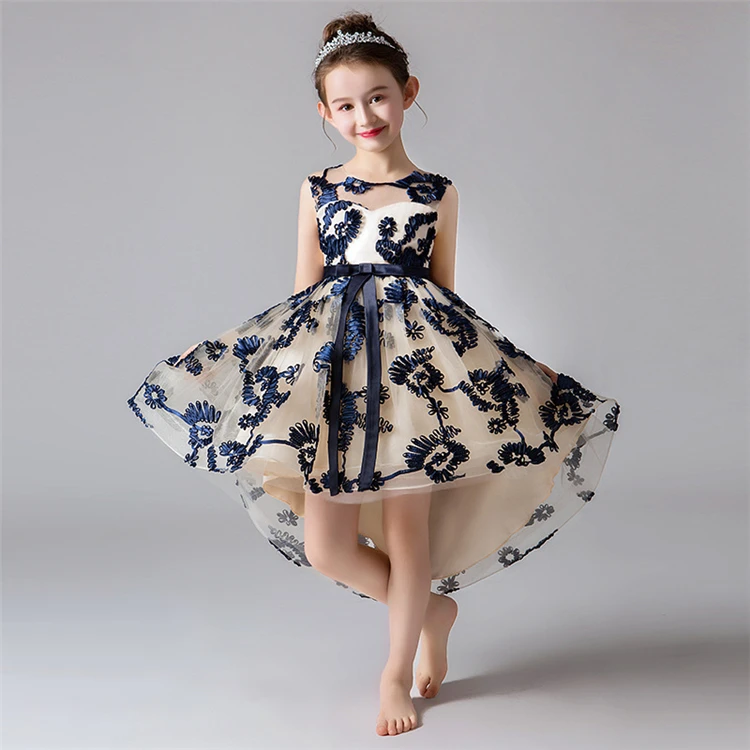 Chinese Traditional Girls Wedding Dress 